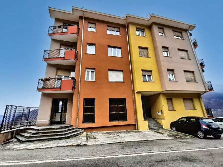 Immagine 17 di Negozio in vendita  in Via Marconi, N. 23 a Casale Corte Cerro