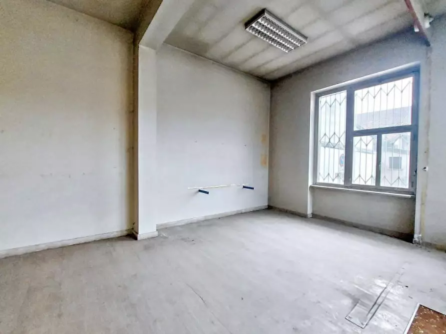 Immagine 4 di Ufficio in vendita  in Via Giuseppe Prono, N. 14 a Montanaro