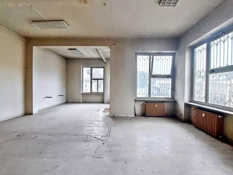 Immagine 8 di Ufficio in vendita  in Via Giuseppe Prono, N. 14 a Montanaro