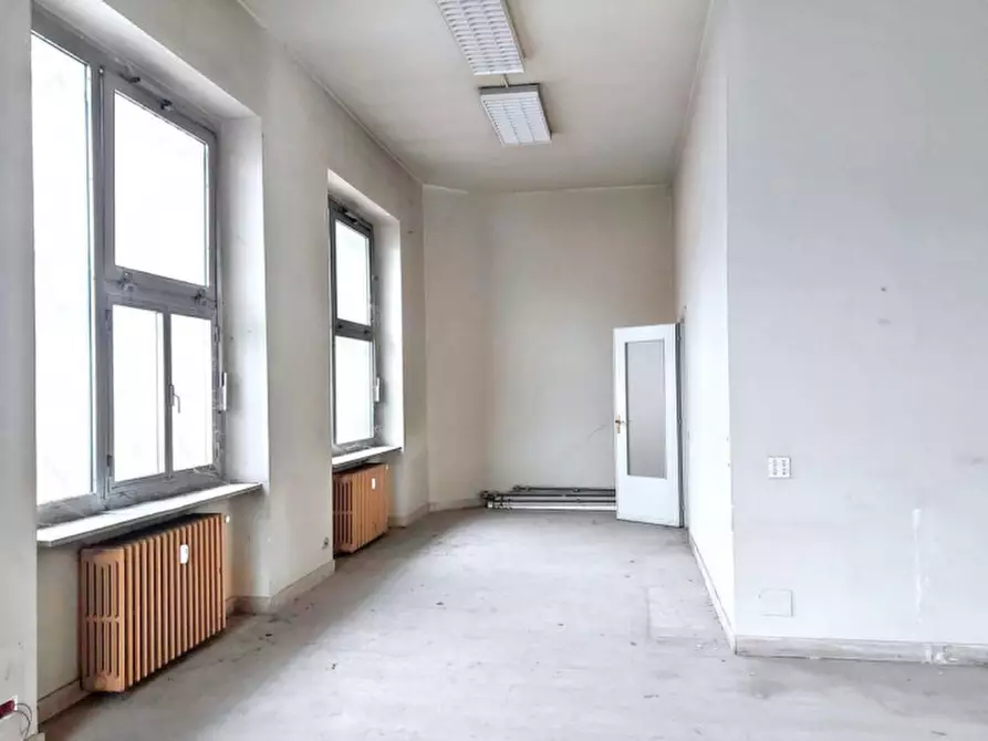 Immagine 9 di Ufficio in vendita  in Via Giuseppe Prono, N. 14 a Montanaro