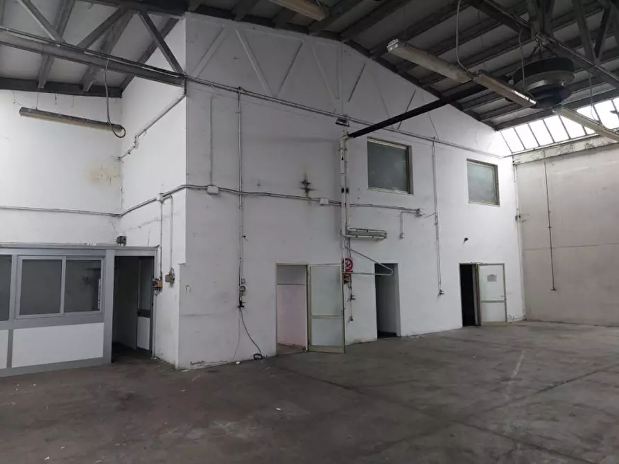 Immagine 11 di Capannone industriale in vendita  in Via Boaria, N. 52 a Faenza