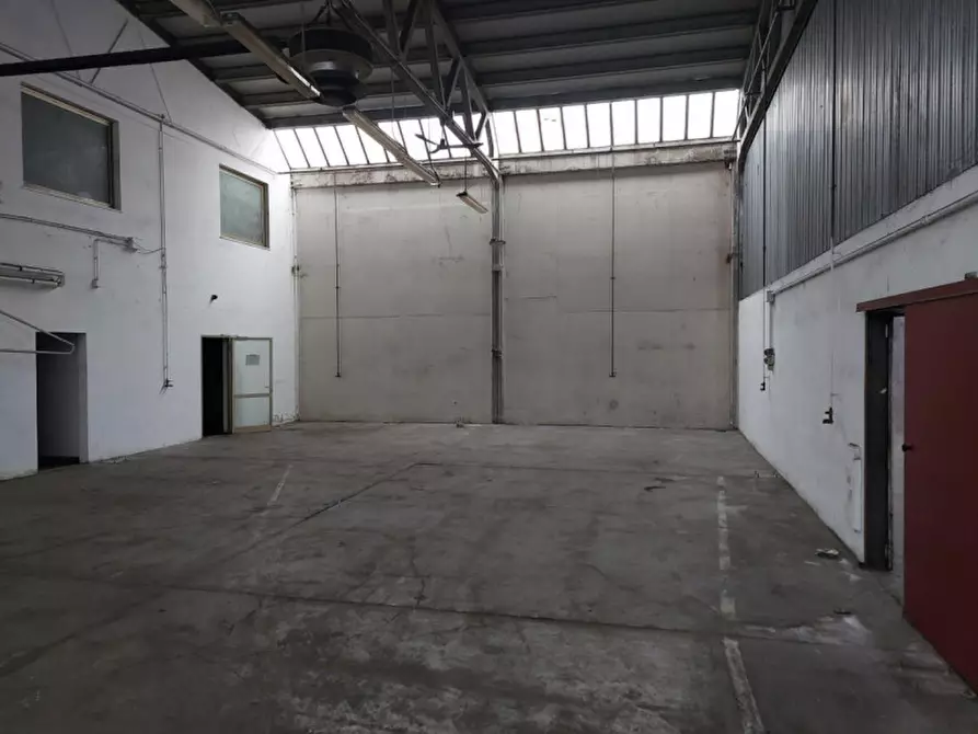 Immagine 12 di Capannone industriale in vendita  in Via Boaria, N. 52 a Faenza