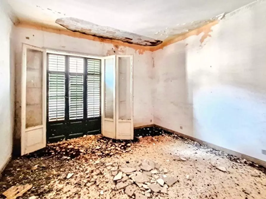 Immagine 11 di Palazzo in vendita  in Via Santa Maria della Consolazione, N. 3 a Sciacca