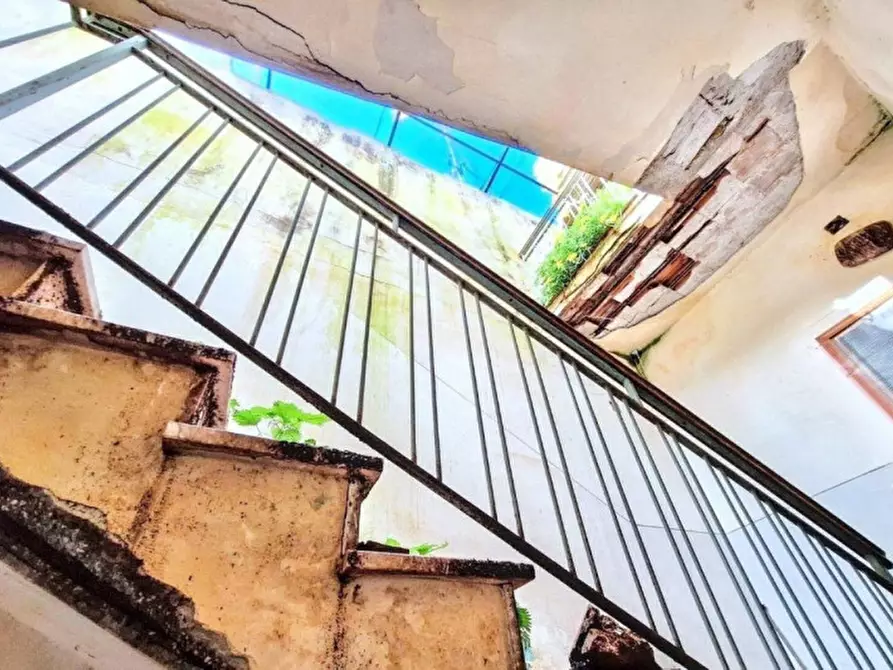 Immagine 13 di Palazzo in vendita  in Via Santa Maria della Consolazione, N. 3 a Sciacca