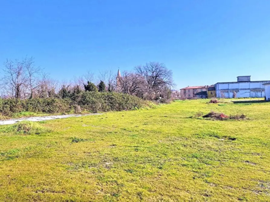 Immagine 8 di Terreno in vendita  in Via Borgo S. Croce, Via D'Andrea e Via Quasimodo, N. snc a Appignano