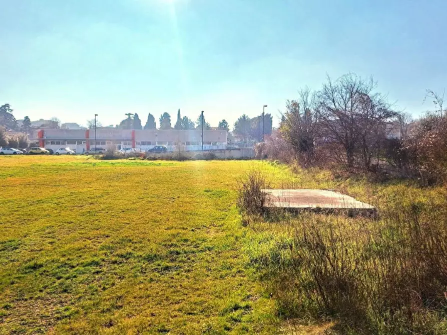 Immagine 12 di Terreno in vendita  in Via Borgo S. Croce, Via D'Andrea e Via Quasimodo, N. snc a Appignano