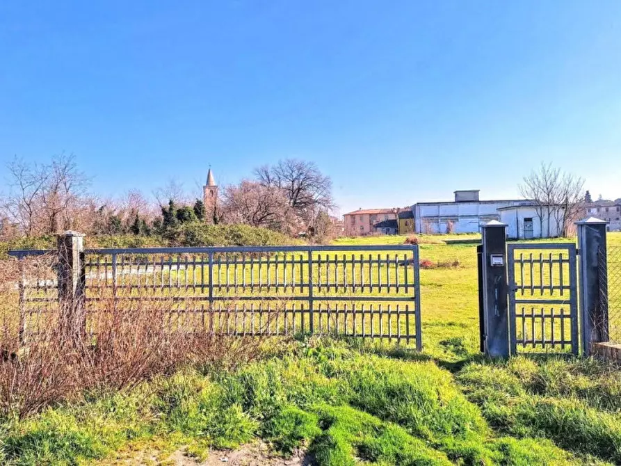 Immagine 13 di Terreno in vendita  in Via Borgo S. Croce, Via D'Andrea e Via Quasimodo, N. snc a Appignano