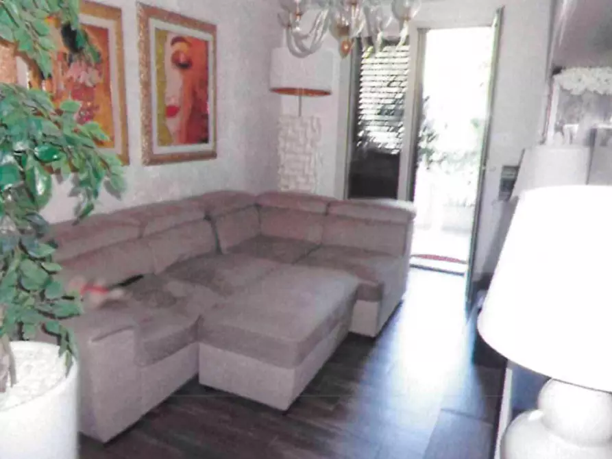 Immagine 1 di Appartamento in vendita  in Via Degli Argentieri Acesi, N. 26 a Acireale