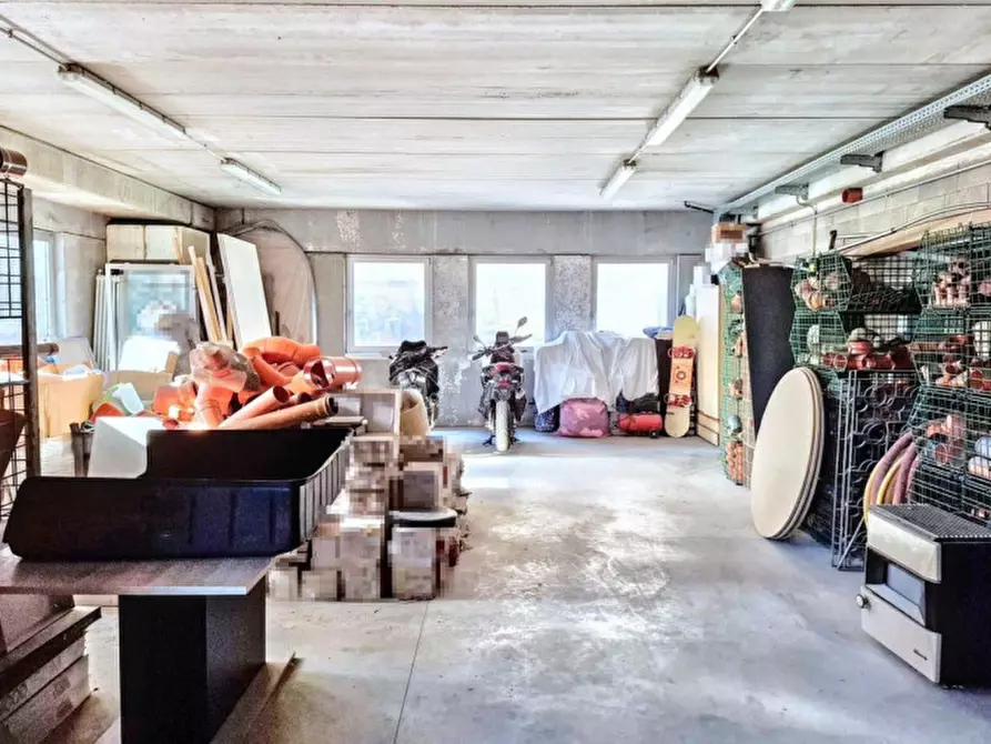 Immagine 7 di Capannone industriale in vendita  in Località Mala, N. snc a Nago-Torbole