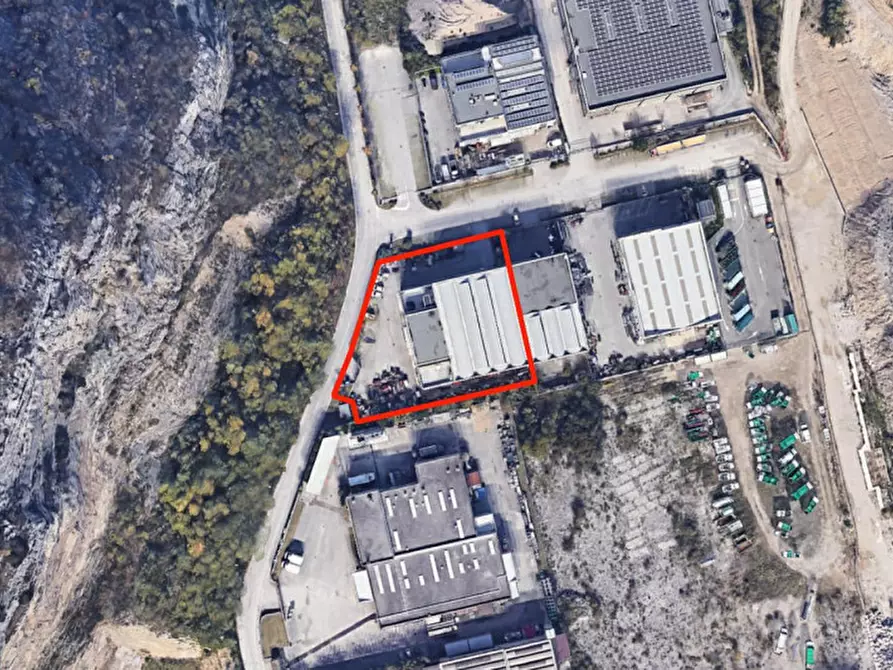 Immagine 27 di Capannone industriale in vendita  in Località Mala, N. snc a Nago-Torbole