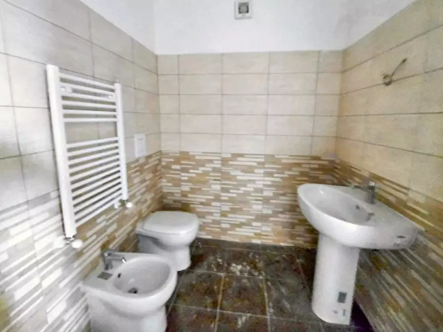 Immagine 5 di Appartamento in vendita  in Via Vittorio De Sica, N. 5-7 a Fiumicino