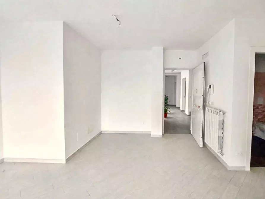 Immagine 3 di Appartamento in vendita  in Via Vittorio De Sica, N. 5-7 a Fiumicino