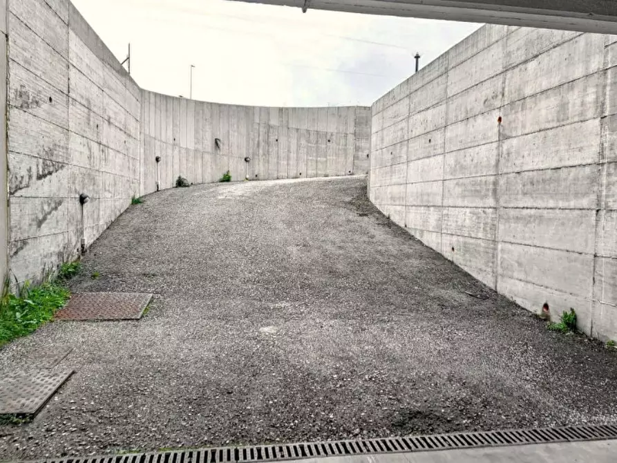 Immagine 14 di Appartamento in vendita  in Via Vittorio De Sica, N. 5-7 a Fiumicino