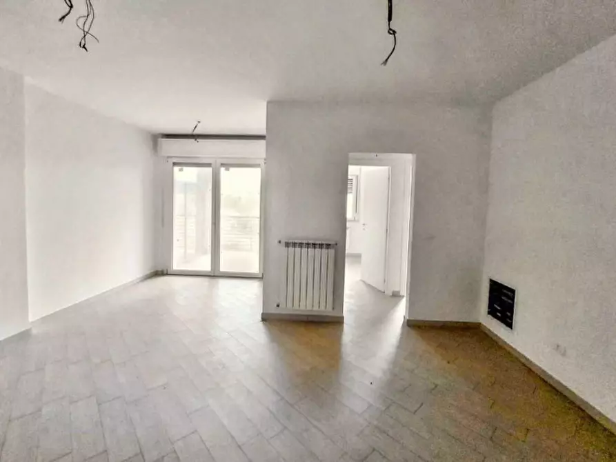 Immagine 1 di Appartamento in vendita  in Via Vittorio De Sica, N. 5-7 a Fiumicino