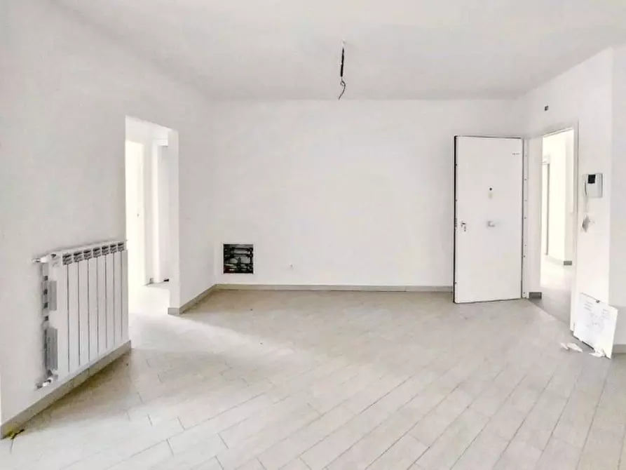 Immagine 10 di Appartamento in vendita  in Via Vittorio De Sica, N. 5-7 a Fiumicino