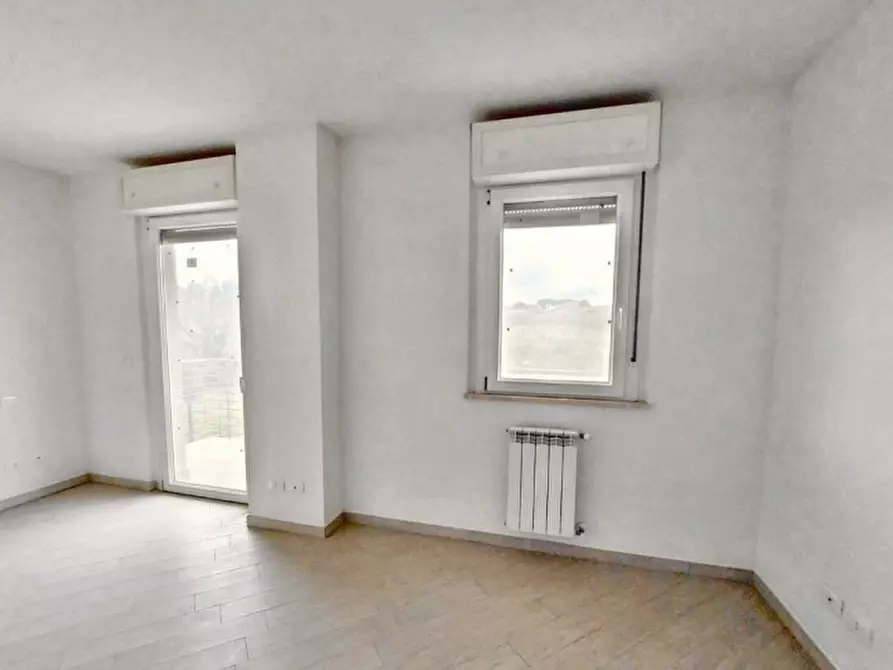 Immagine 5 di Appartamento in vendita  in Via Vittorio De Sica, N. 5-7 a Fiumicino