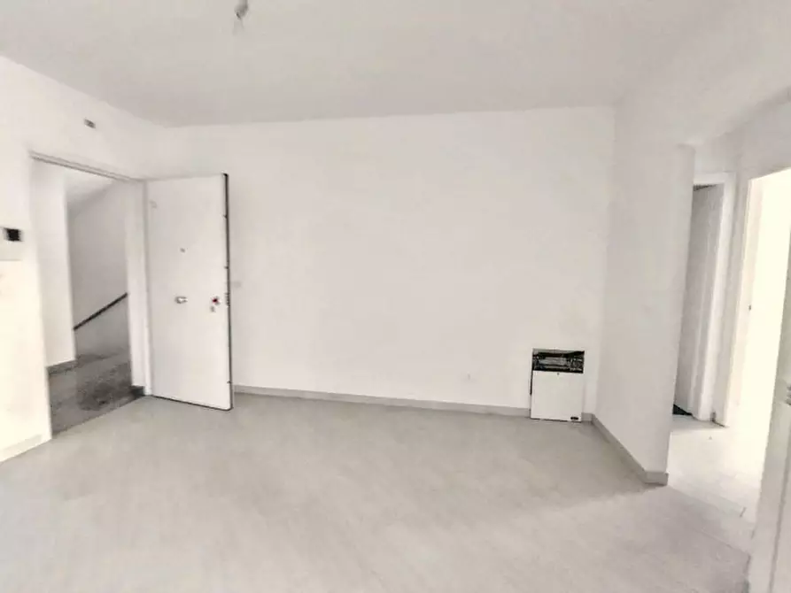 Immagine 10 di Appartamento in vendita  in Via Vittorio De Sica, N. 5-7 a Fiumicino