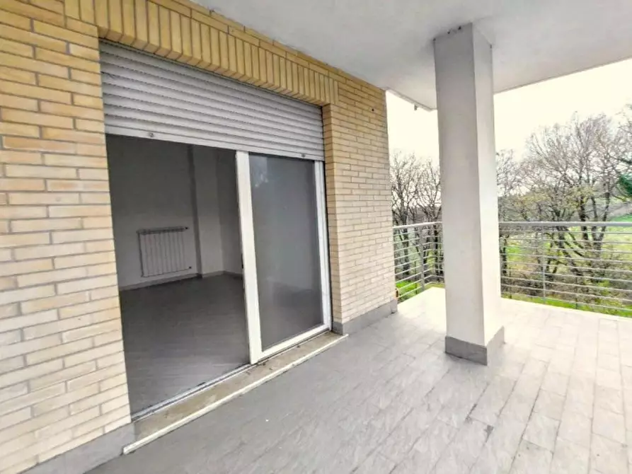 Immagine 4 di Appartamento in vendita  in Via Vittorio De Sica, N. 5-7 a Fiumicino