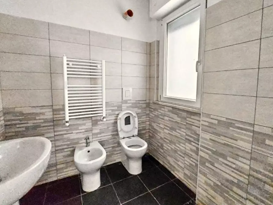 Immagine 5 di Appartamento in vendita  in Via Vittorio De Sica, N. 5-7 a Fiumicino