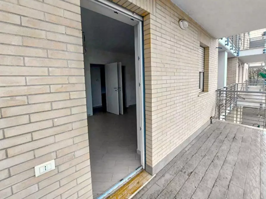 Immagine 6 di Appartamento in vendita  in Via Vittorio De Sica, N. 5-7 a Fiumicino
