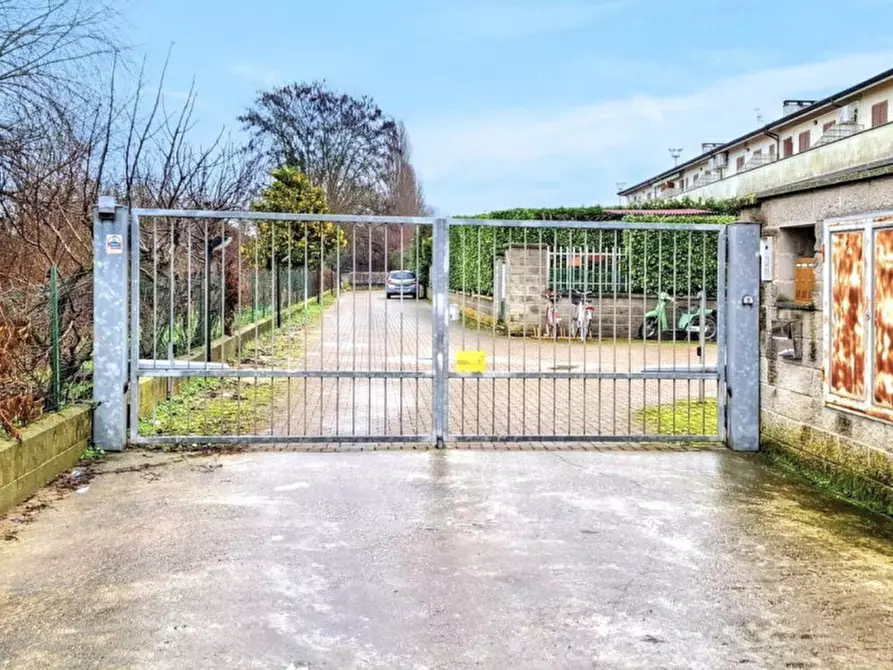 Immagine 5 di Posto auto in vendita  in Via Paolo Borsellino, N. 4 a Belgioioso