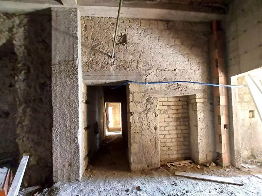 Immagine 4 di Palazzo in vendita  in Rampe di Petraio, N. 21 Bis a Napoli