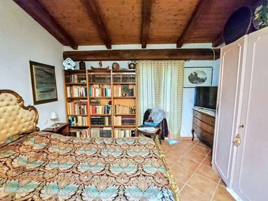 Immagine 18 di Villa in vendita  in Strada Banditella, N. 9 a Latina