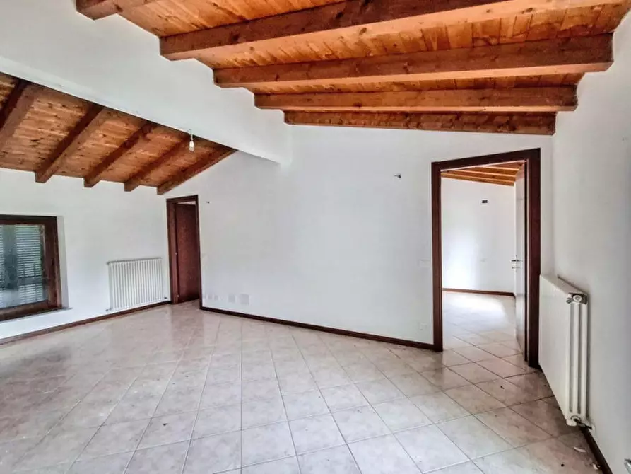 Immagine 18 di Palazzo in vendita  in Loc. Bosconure, SS 654, N. snc a Ferriere