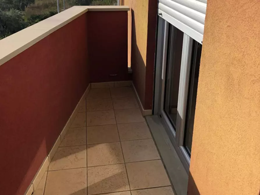 Immagine 6 di Ufficio in vendita  in Via Ferdinando II di Borbone, N. Snc a Montalto Uffugo