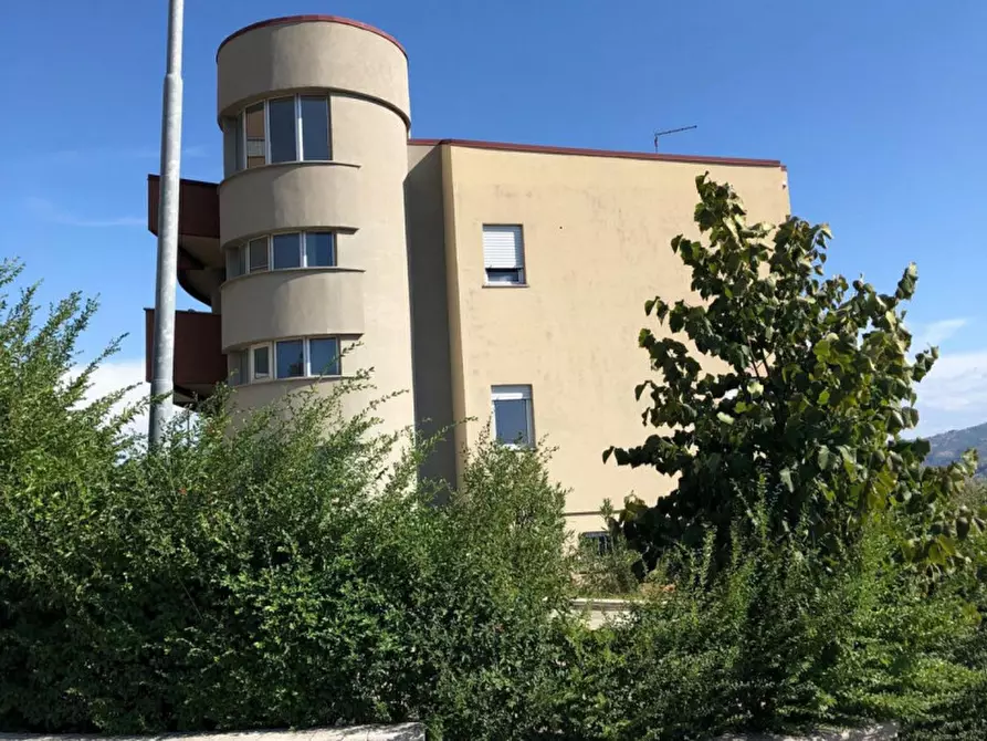 Immagine 12 di Ufficio in vendita  in Via Ferdinando II di Borbone, N. Snc a Montalto Uffugo