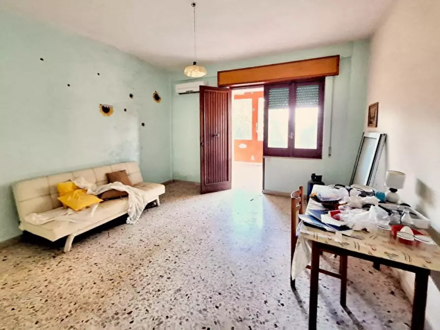 Immagine 2 di Palazzo in vendita  in Via delle Mandorle, N. 23 a Valderice