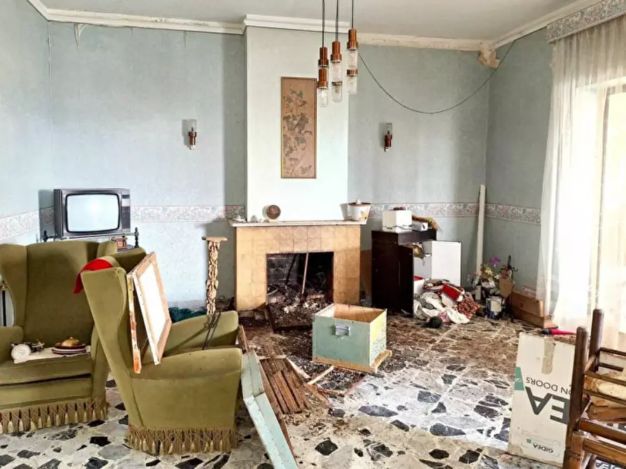 Immagine 10 di Palazzo in vendita  in Via delle Mandorle, N. 23 a Valderice