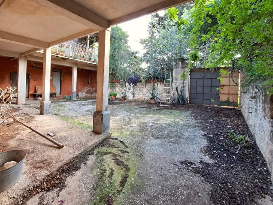 Immagine 21 di Palazzo in vendita  in Via delle Mandorle, N. 23 a Valderice