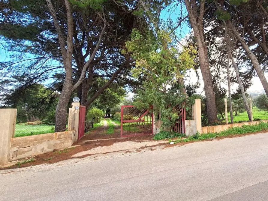 Immagine 25 di Palazzo in vendita  in Via delle Mandorle, N. 23 a Valderice