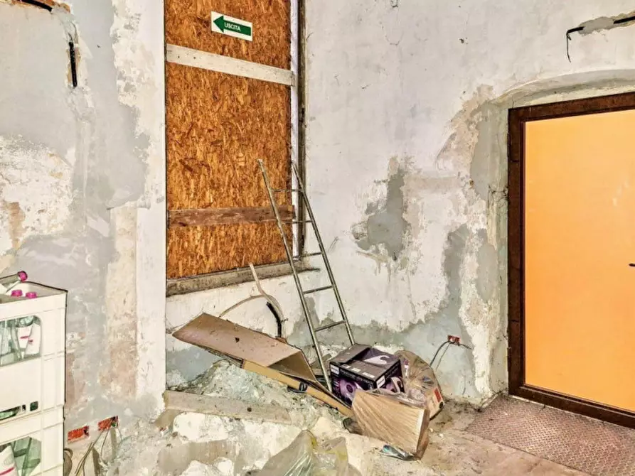 Immagine 4 di Ufficio in vendita  in Via Antonio Gramsci, N. 50 a Foligno