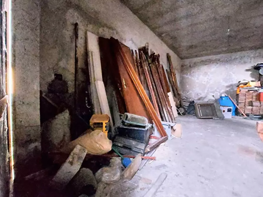 Immagine 1 di Posto auto in vendita  in Capradosso, N. Snc a Petrella Salto