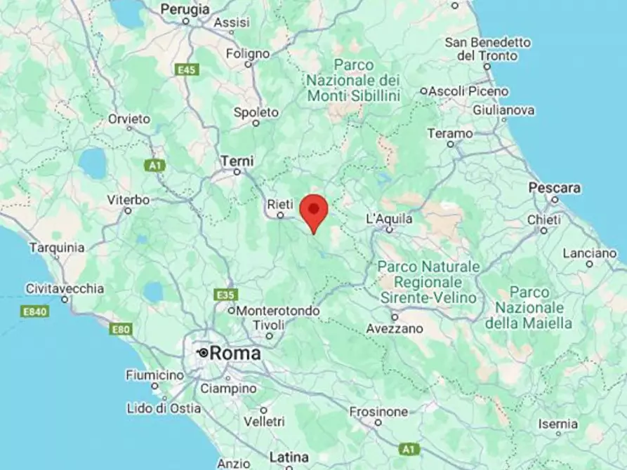 Immagine 13 di Posto auto in vendita  in Capradosso, N. Snc a Petrella Salto
