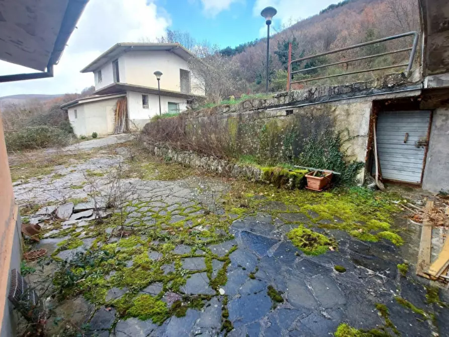 Immagine 6 di Appartamento in vendita  in Capradosso, N. Snc a Petrella Salto