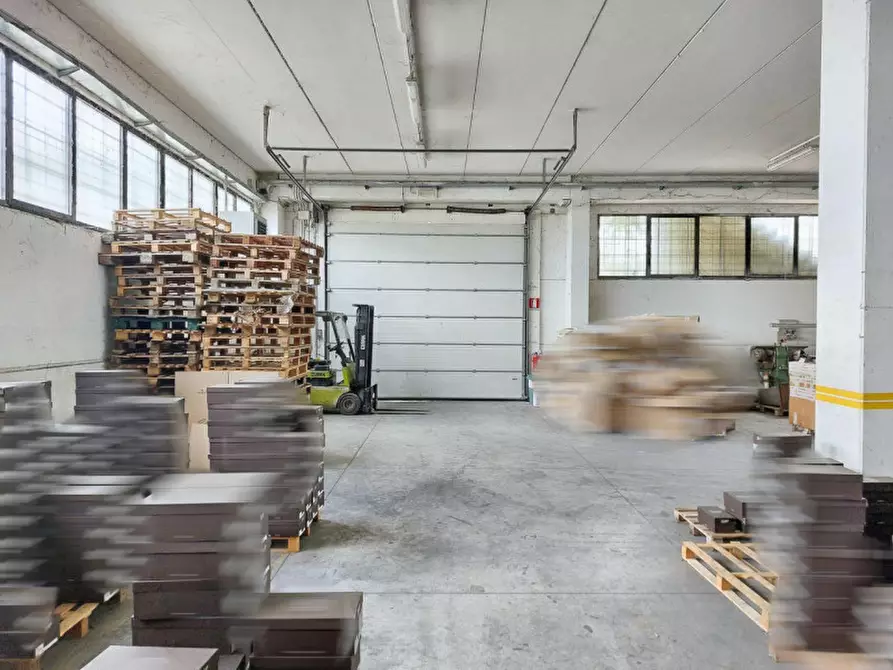 Immagine 4 di Capannone industriale in vendita  in Via Guglielmo Marconi, N. 30 a Gambassi Terme