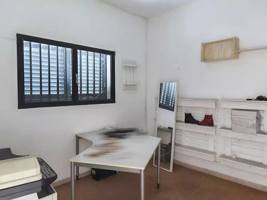 Immagine 10 di Capannone industriale in vendita  in Via Guglielmo Marconi, N. 30 a Gambassi Terme