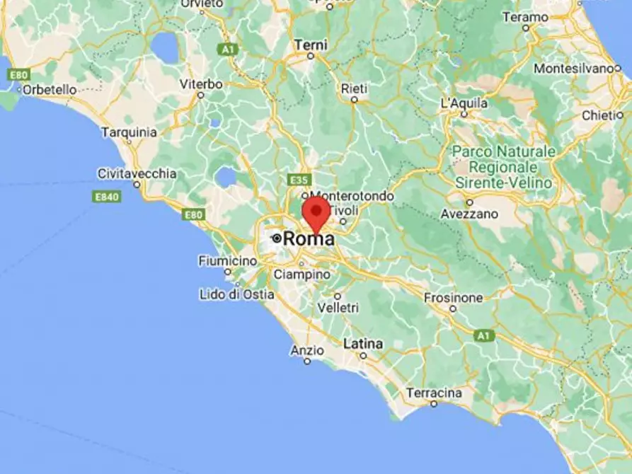 Immagine 13 di Negozio in vendita  in Via Raffaello Liberti, N. 62 a Roma