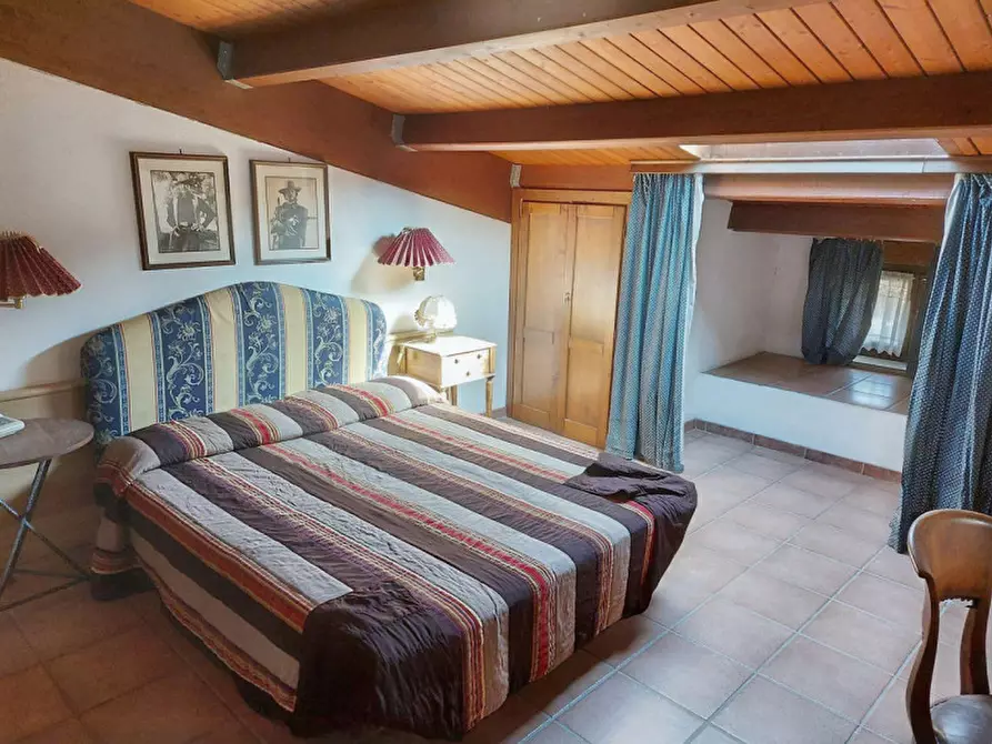 Immagine 21 di Agriturismo in vendita  in Via della Marmotta, N. snc a Anguillara Sabazia