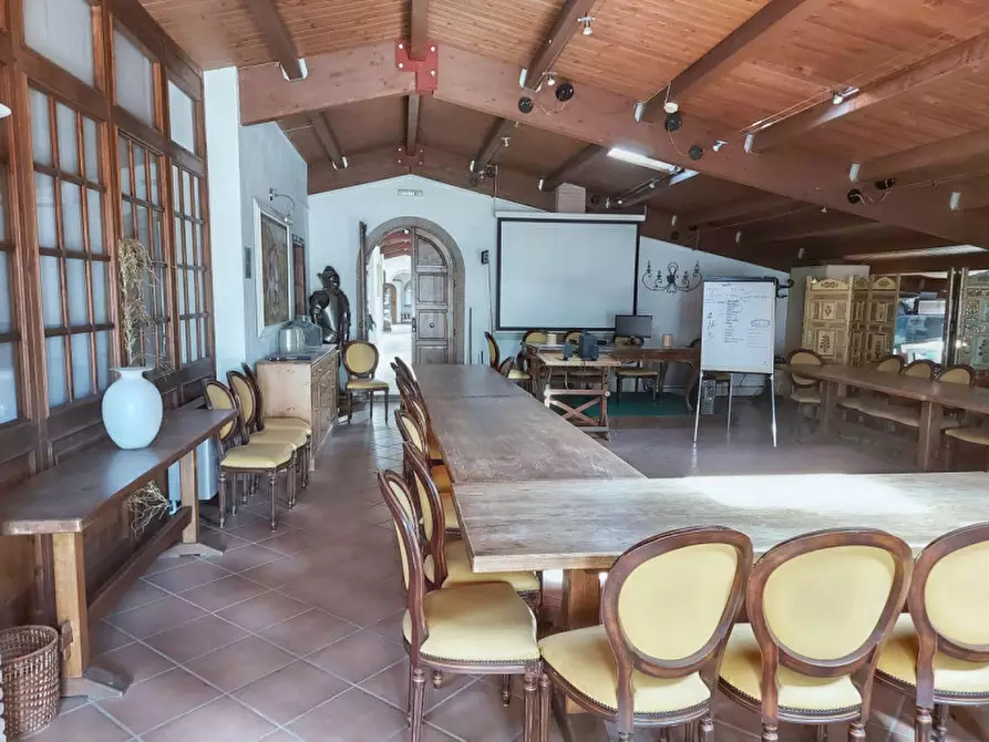 Immagine 23 di Agriturismo in vendita  in Via della Marmotta, N. snc a Anguillara Sabazia