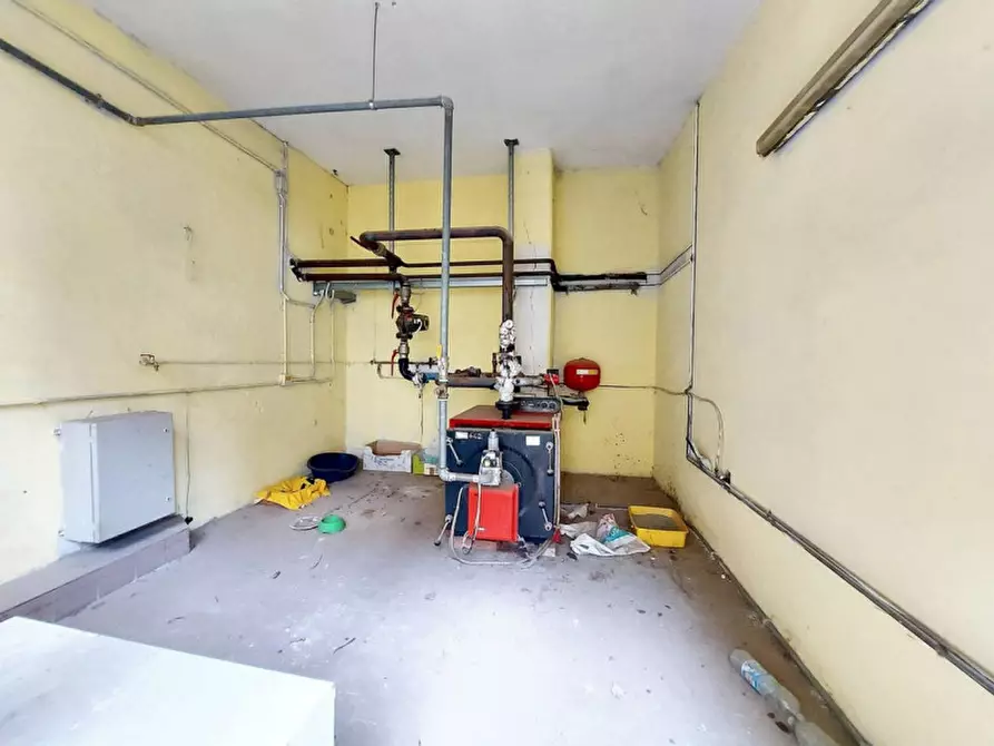 Immagine 12 di Magazzino in vendita  in Via Milazzo, N. 30 a Tortona