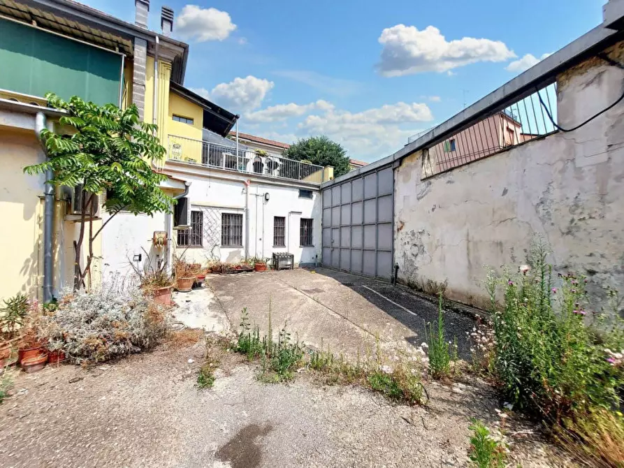 Immagine 15 di Magazzino in vendita  in Via Milazzo, N. 30 a Tortona