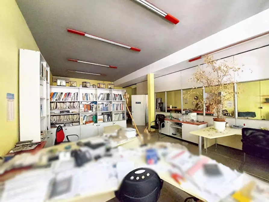 Immagine 5 di Ufficio in vendita  in Via Milazzo, N. 30 a Tortona