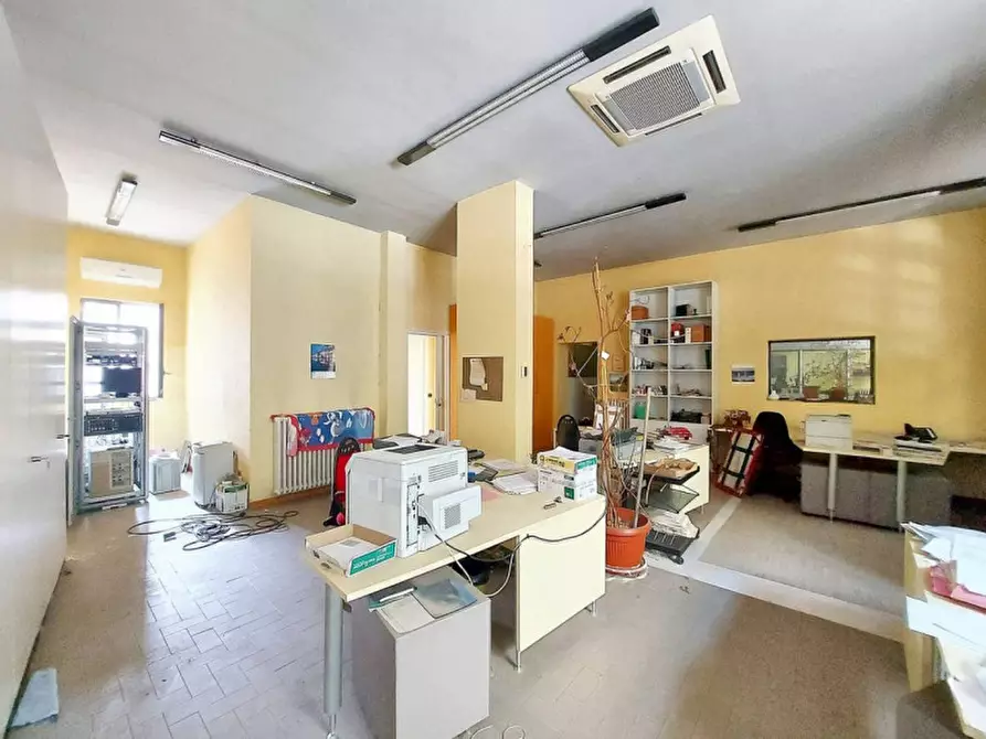 Immagine 10 di Ufficio in vendita  in Via Milazzo, N. 30 a Tortona