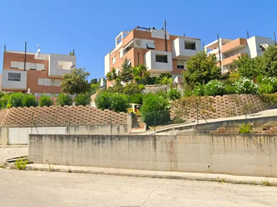 Immagine 3 di Terreno in vendita  in Via Ugo Betti, N. Snc a Ancona