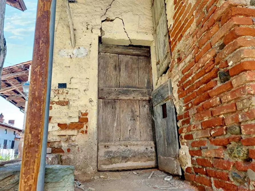 Immagine 5 di Appartamento in vendita  in Via Domenico Simonetti, N. 5 - 7 a Candia Canavese