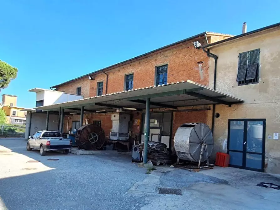 Immagine 10 di Capannone industriale in vendita  in Via Gramsci, N. 370-372-374-376-378-380 a San Miniato